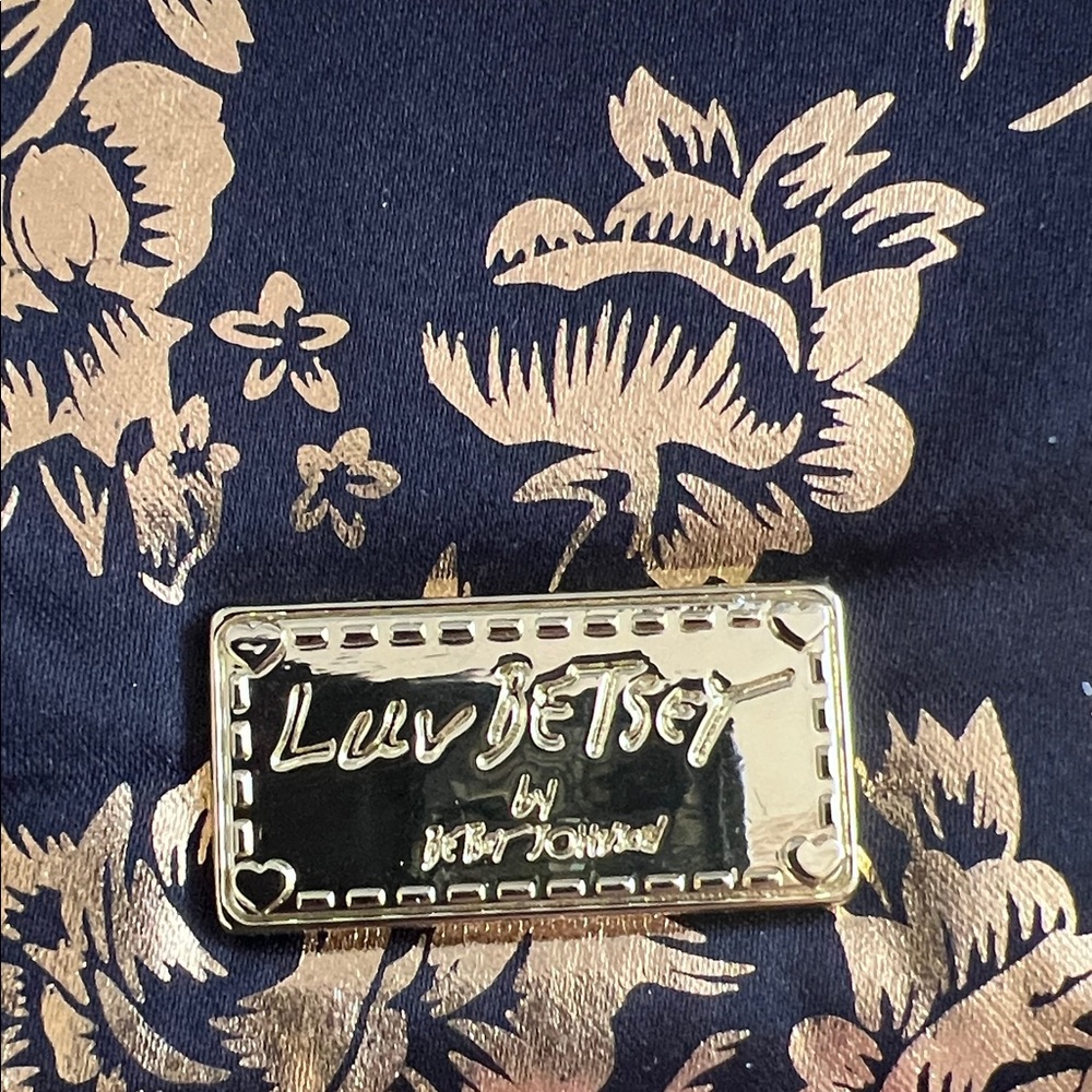 Betsey Johnson Black and Gold Floral Wristlet - Picture 6 of 6